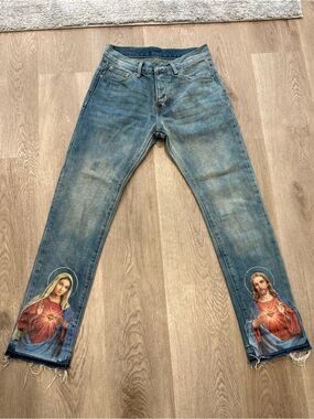 MNML
Jesus and Mary Straight Denim
